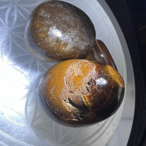 Tiger Eye Crystals Tumbled Stones Set of Three‎ (#1) - Picture 5 of 14